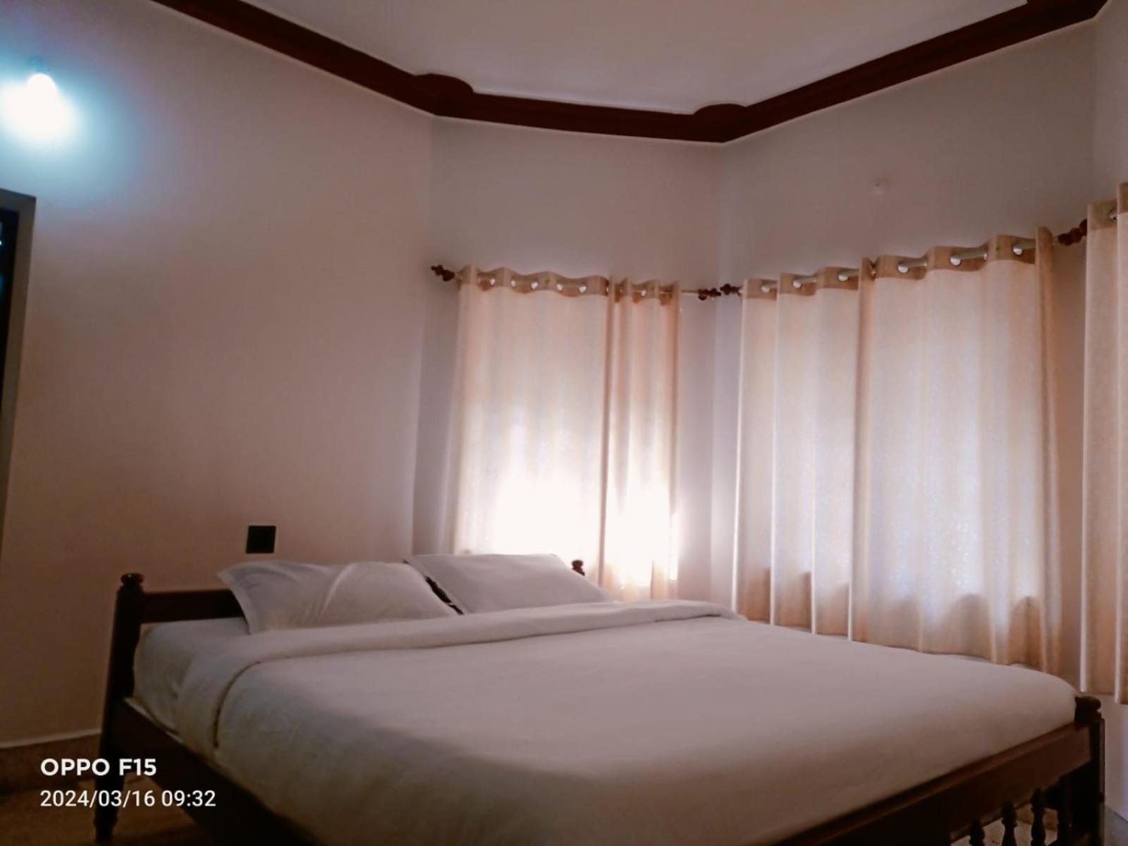Streaming Valley Independent Coffee Estate Stay Madikeri Extérieur photo